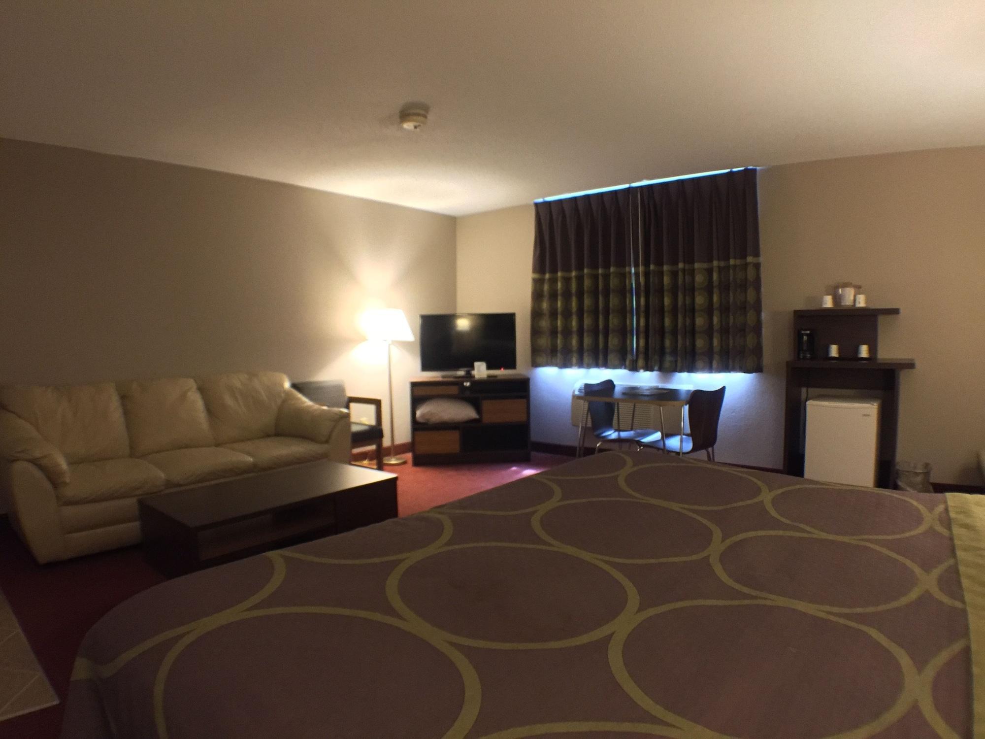 Super 8 By Wyndham Niagara Falls Exterior photo