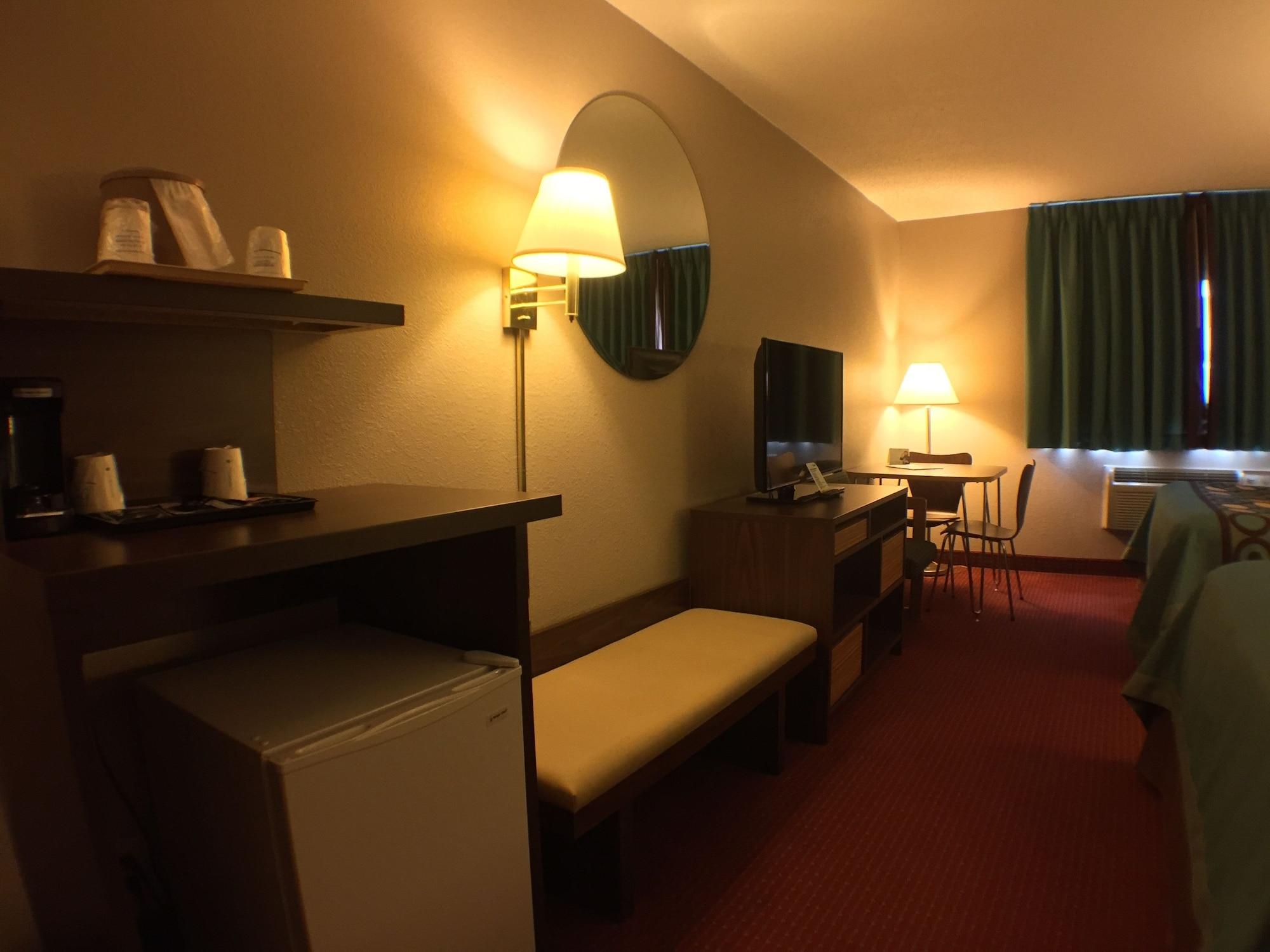 Super 8 By Wyndham Niagara Falls Exterior photo